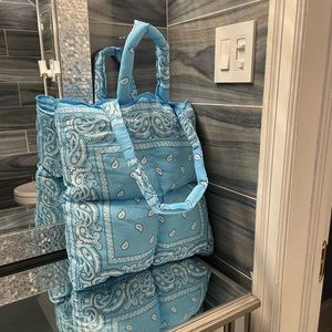 Bandana puffer bag